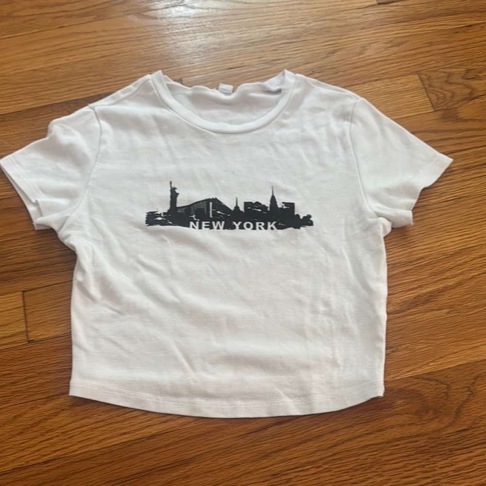 Garage baby tee